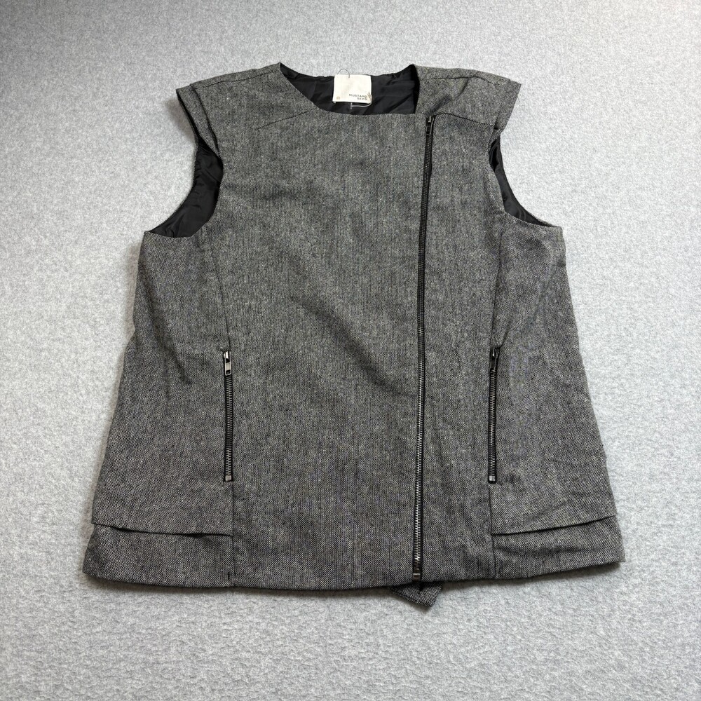 Mustard Seed Vest Woman Medium Gray Moto Minimalist Capsule Academia Heritage